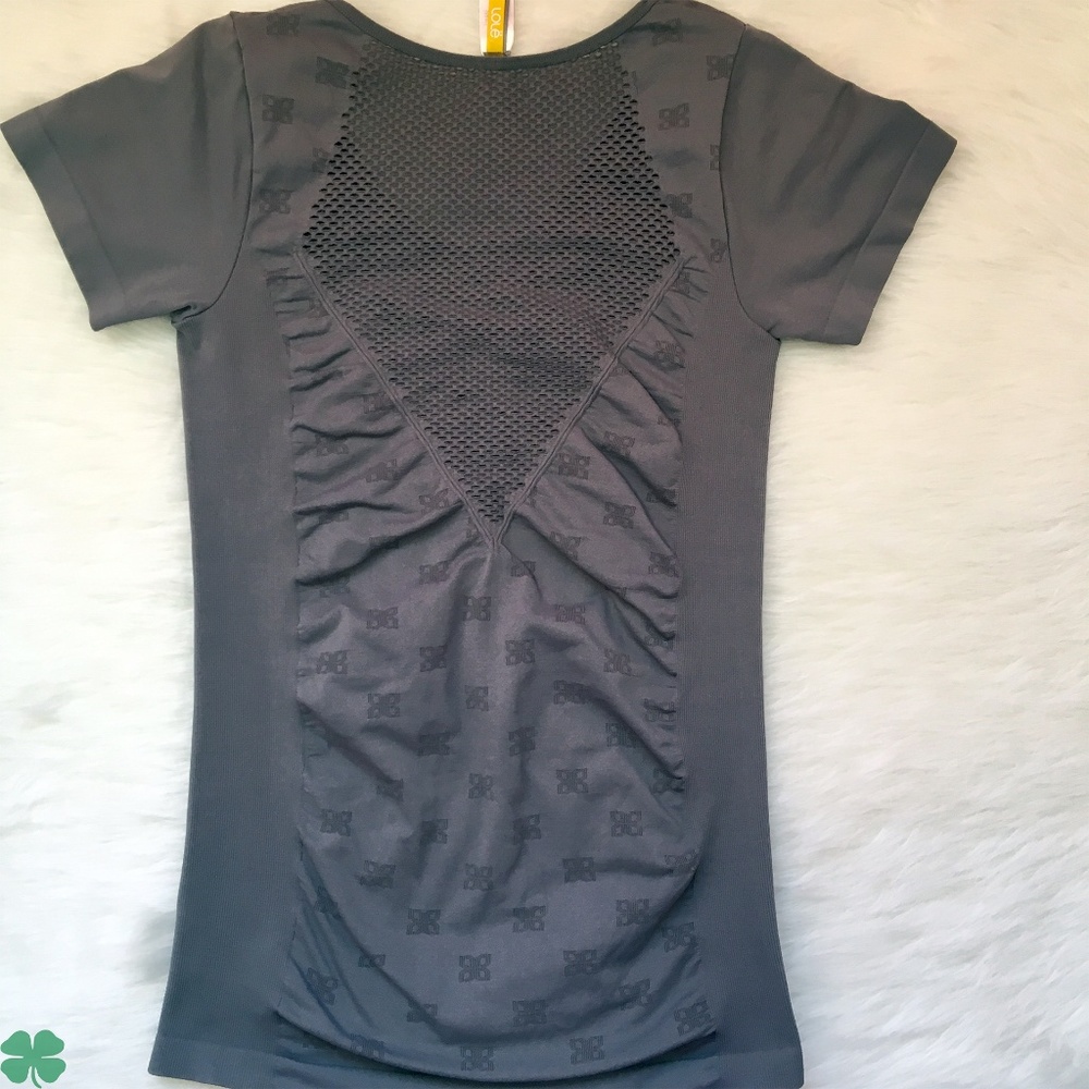 NWOT Lole Darling Top Size S/M - Picture 3 of 9